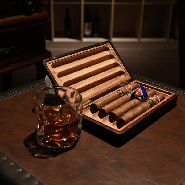 Petra Cigar Travel Case Humidor Cigar Box Rosewood Case with Spanish Cedar Lining - Image 6